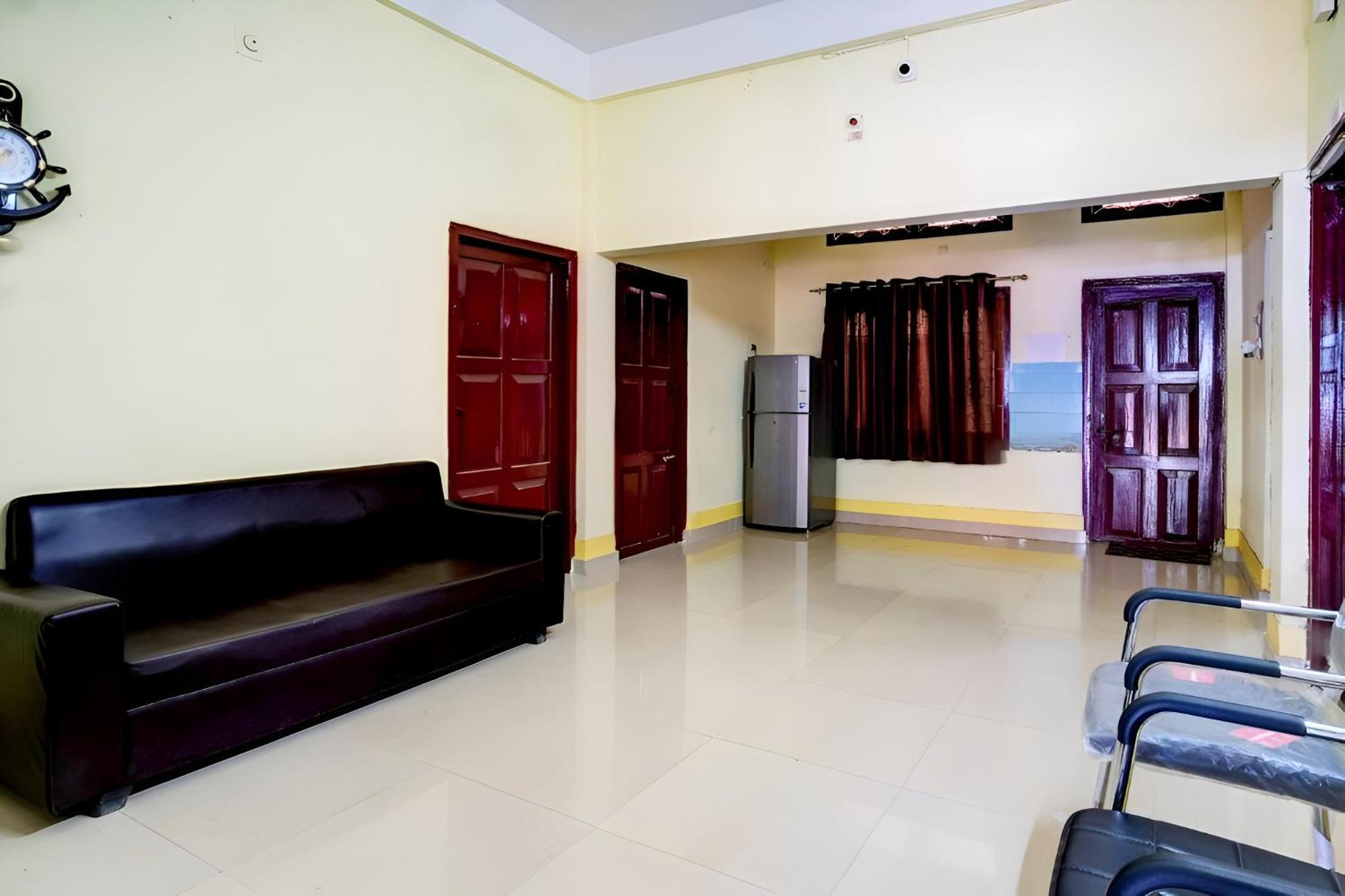 Capital Heritage Homestay Guwahati Esterno foto