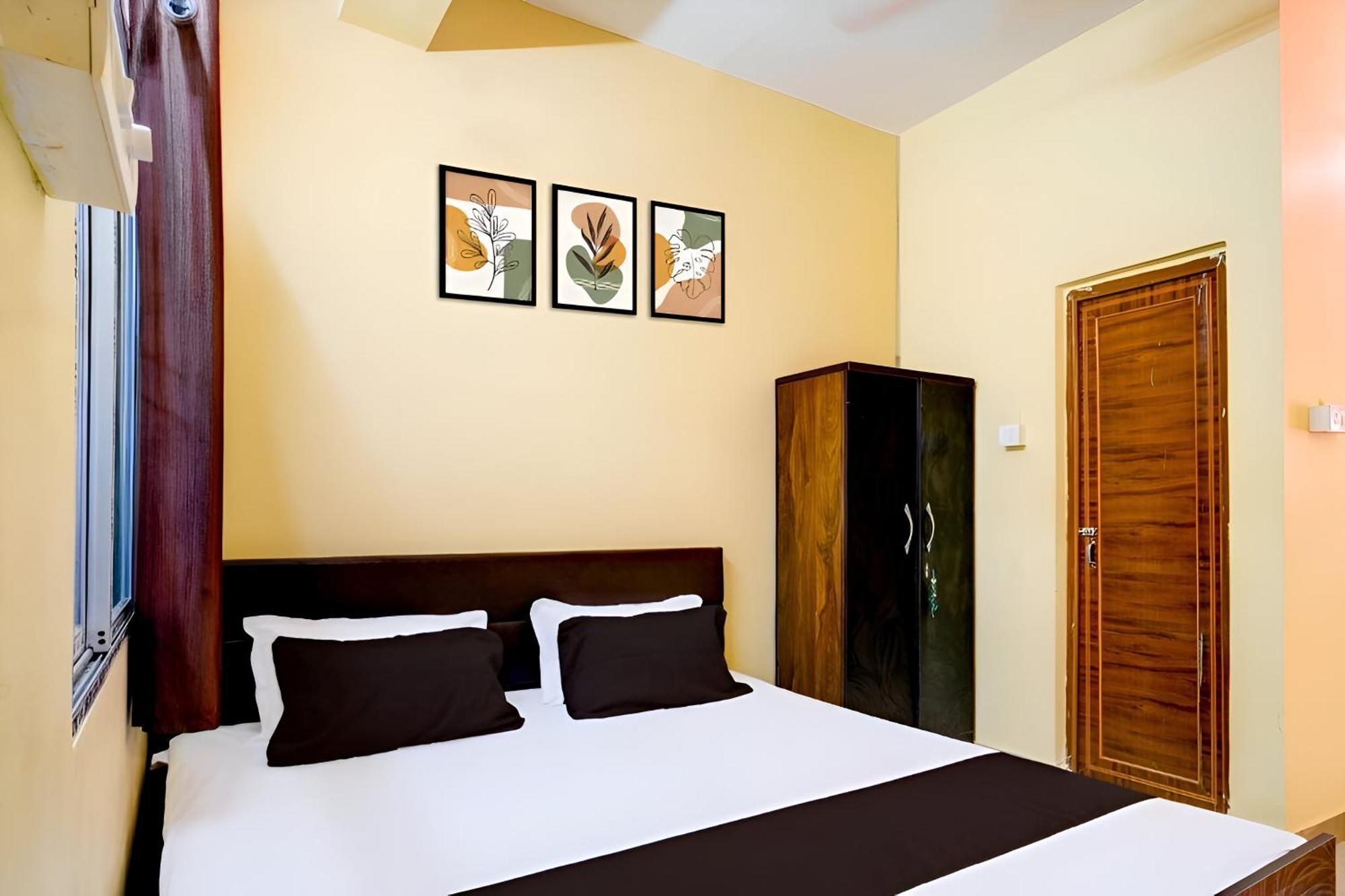 Capital Heritage Homestay Guwahati Esterno foto