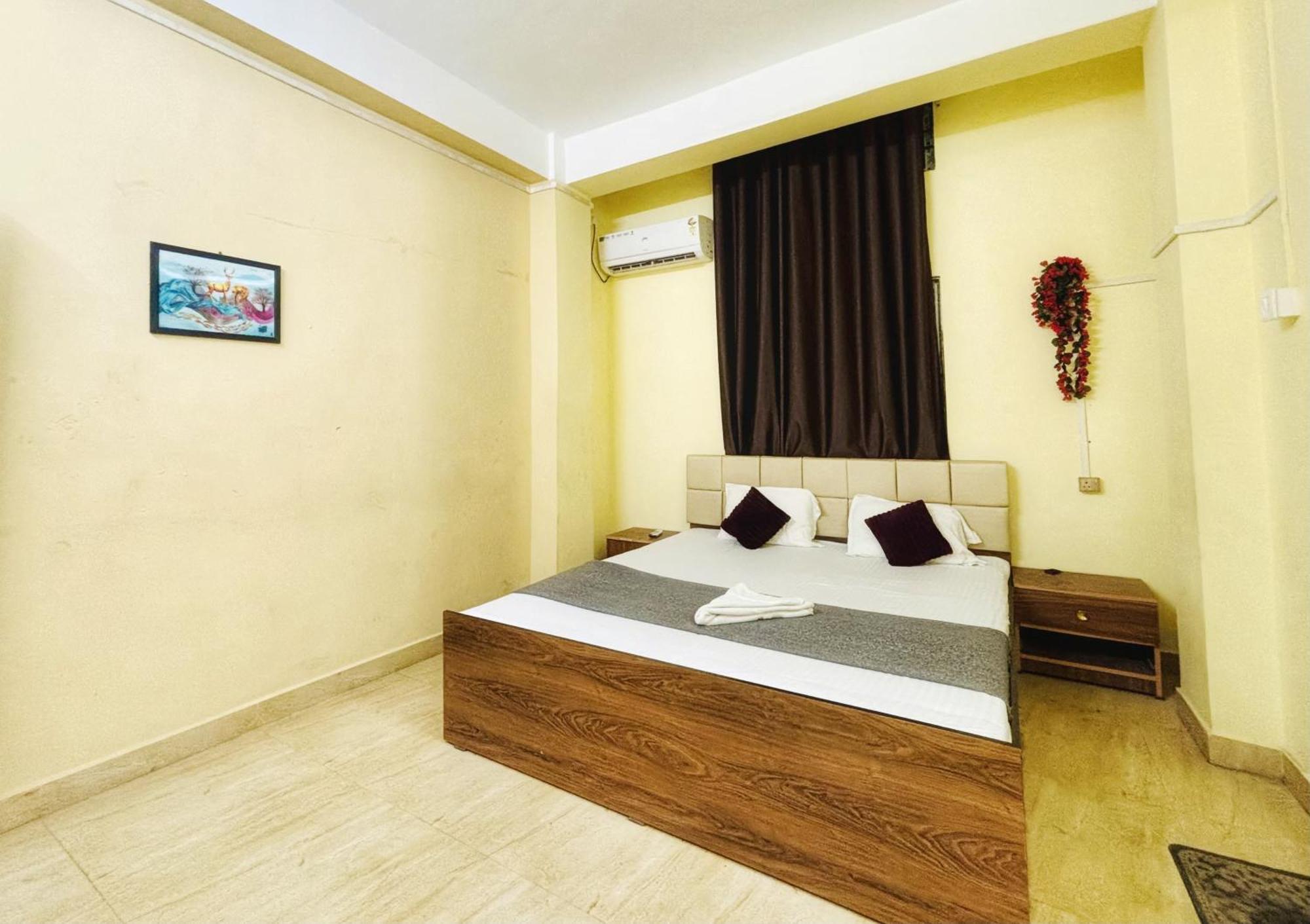 Capital Heritage Homestay Guwahati Esterno foto