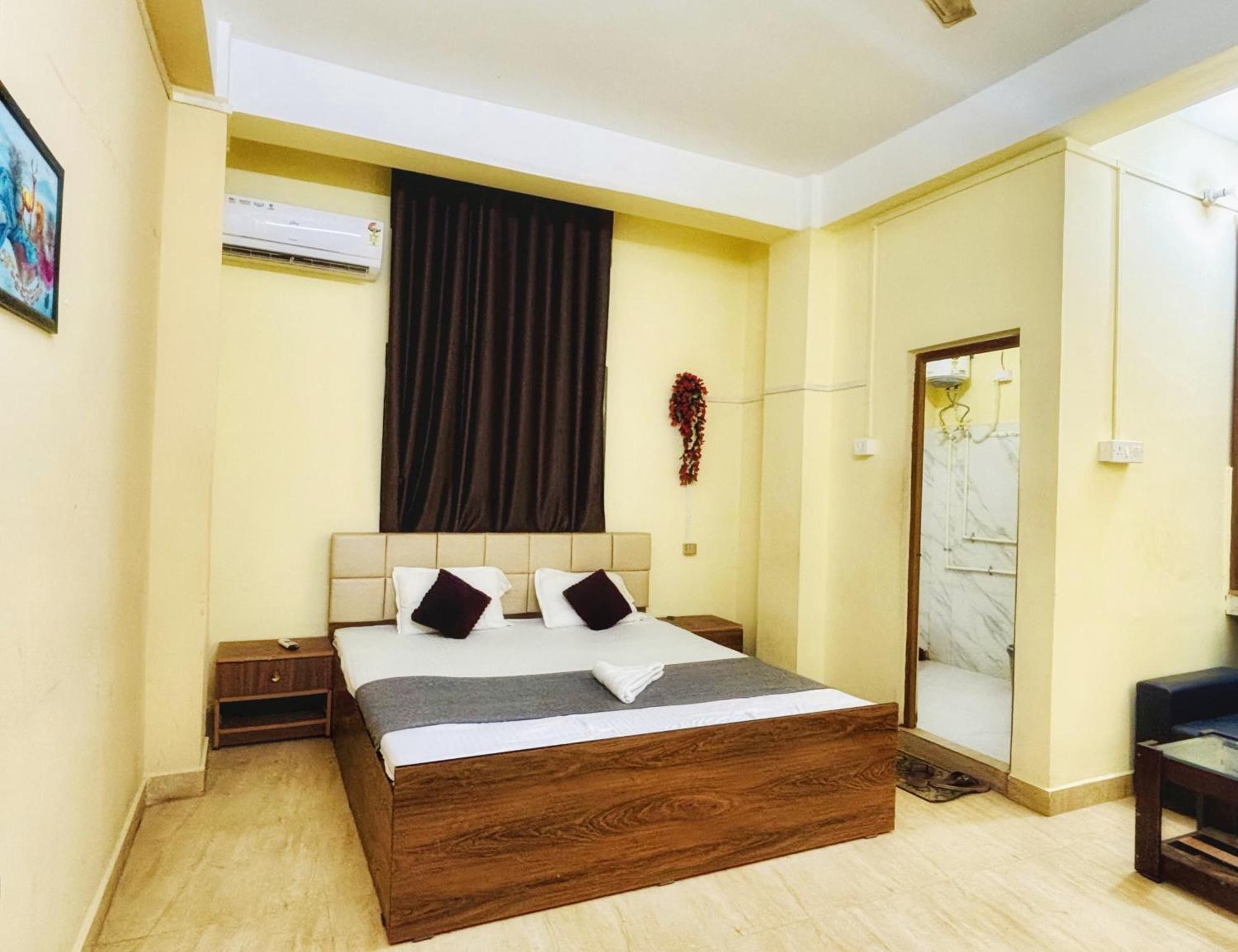 Capital Heritage Homestay Guwahati Esterno foto
