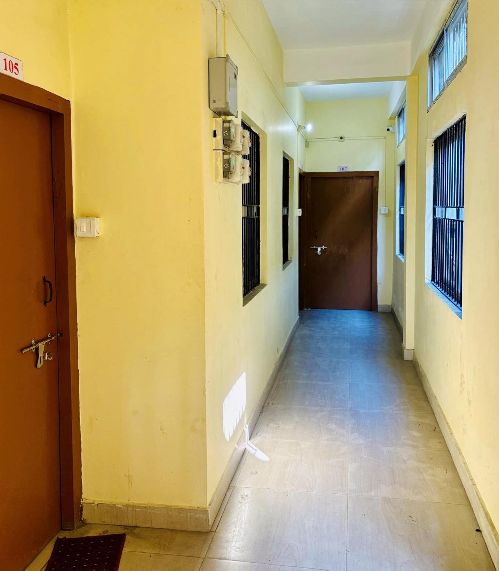 Capital Heritage Homestay Guwahati Esterno foto