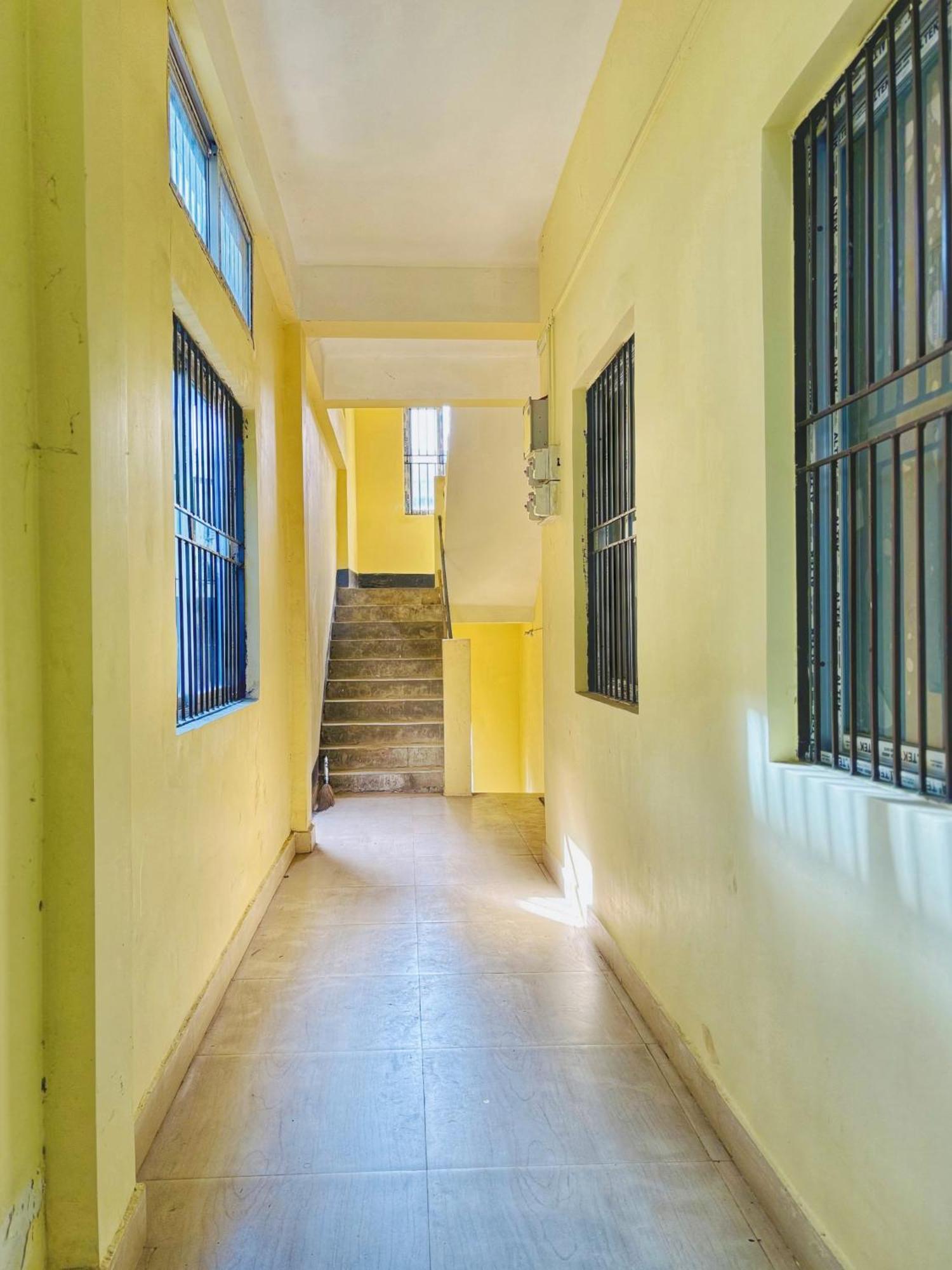 Capital Heritage Homestay Guwahati Esterno foto
